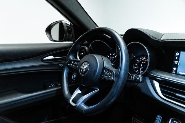 2022 Alfa Romeo Stelvio Ti AWD