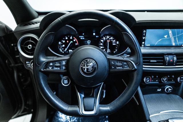 2022 Alfa Romeo Stelvio Ti AWD
