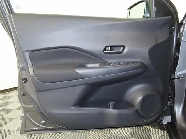 2024 Nissan Kicks S Xtronic CVT