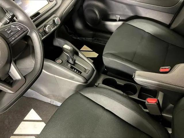 2024 Nissan Kicks S Xtronic CVT