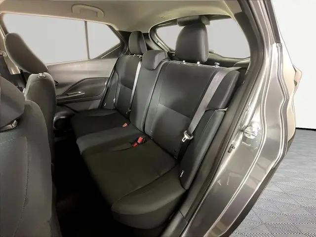 2024 Nissan Kicks S Xtronic CVT