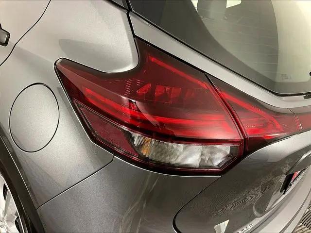 2024 Nissan Kicks S Xtronic CVT