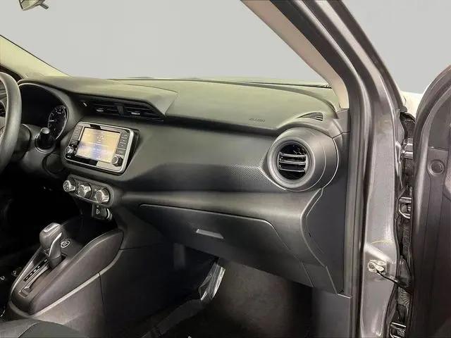 2024 Nissan Kicks S Xtronic CVT