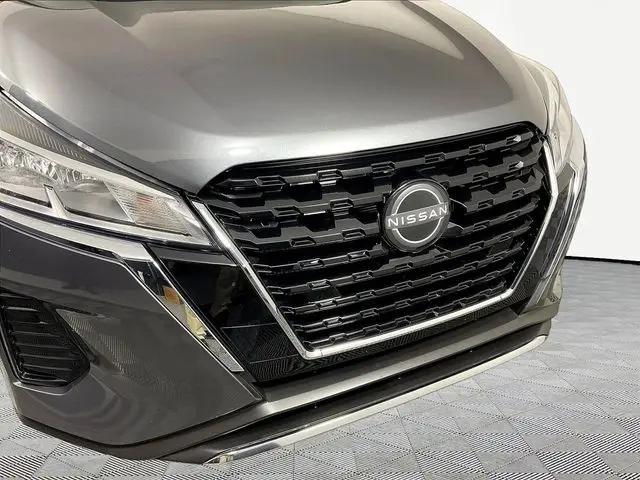 2024 Nissan Kicks S Xtronic CVT