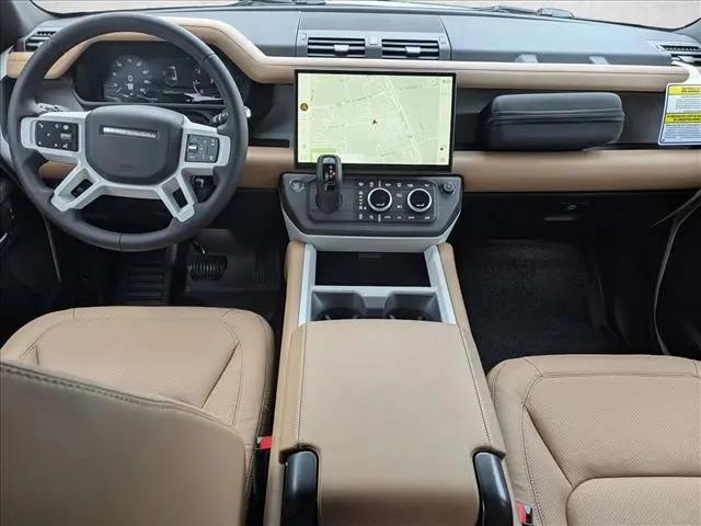 2026 Land Rover Defender P400 X-Dynamic SE