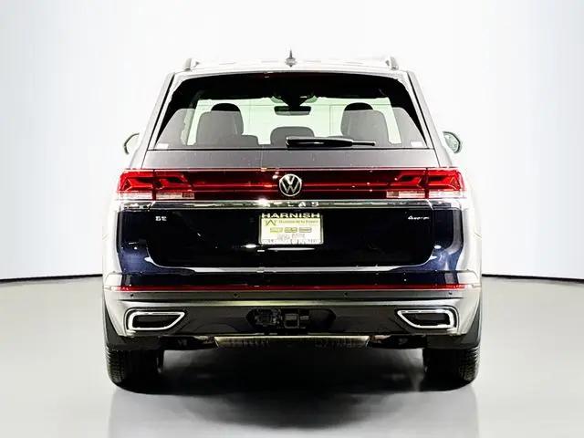 2026 Volkswagen Atlas SE with Technology