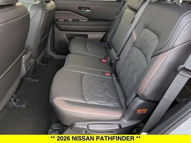 2026 Nissan Pathfinder Platinum