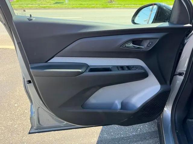 2027 Chevrolet Bolt RS FWD