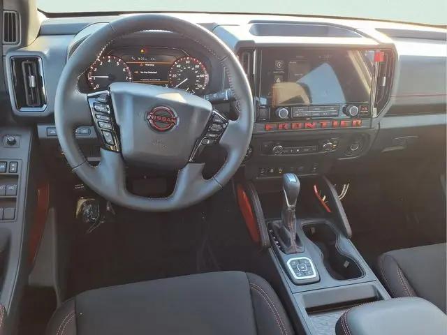 2026 Nissan Frontier Crew Cab PRO-4X 4x4