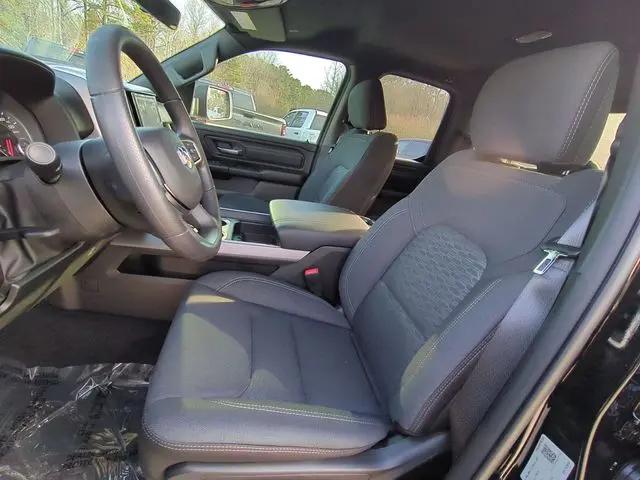 2026 Ram 1500 Express Quad Cab 4x4 64 Box