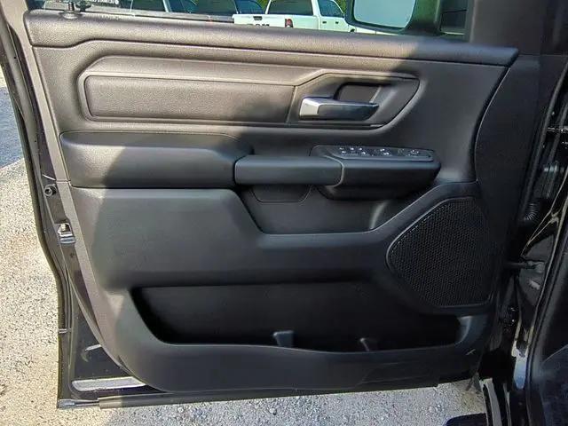 2026 Ram 1500 Express Quad Cab 4x4 64 Box