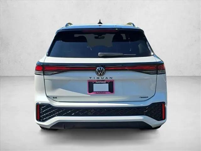 2026 Volkswagen Tiguan SE R-Line Black