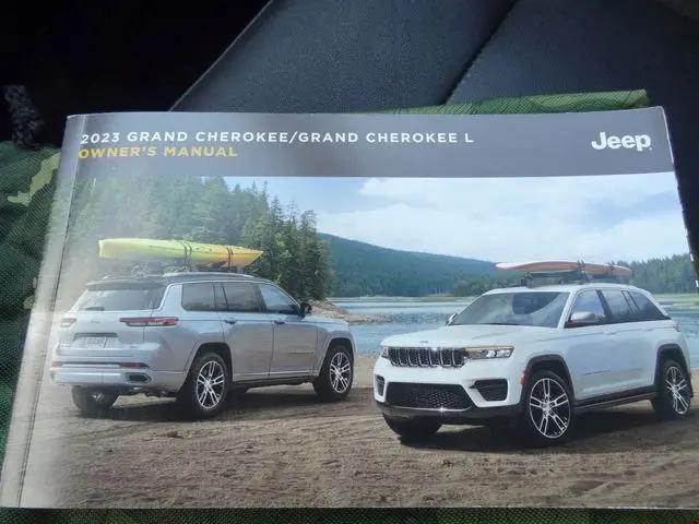 2023 Jeep Grand Cherokee L Limited 4x4