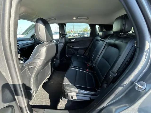 2025 Ford Escape Platinum