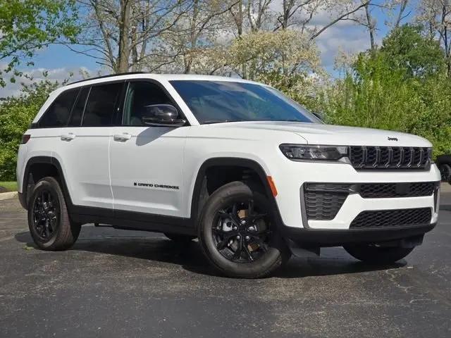 2026 Jeep Grand Cherokee Altitude 4x4