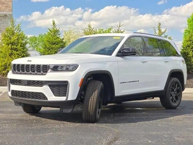 2026 Jeep Grand Cherokee Altitude 4x4