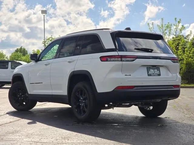 2026 Jeep Grand Cherokee Altitude 4x4