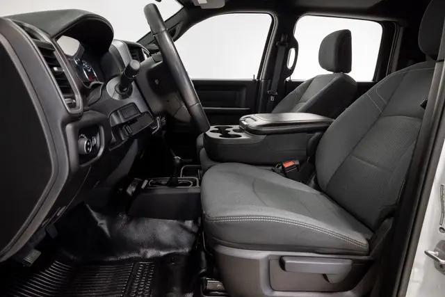 2023 Ram 3500 Tradesman Crew Cab 4x4 8' Box