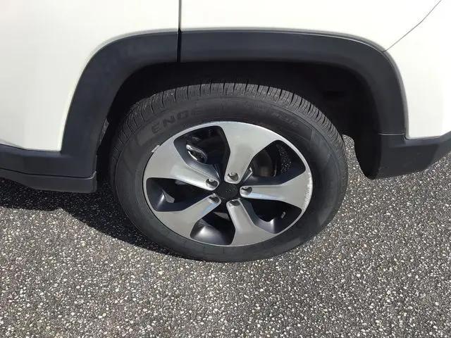 2018 Jeep Compass Latitude FWD