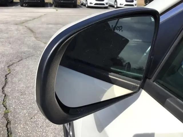 2018 Jeep Compass Latitude FWD