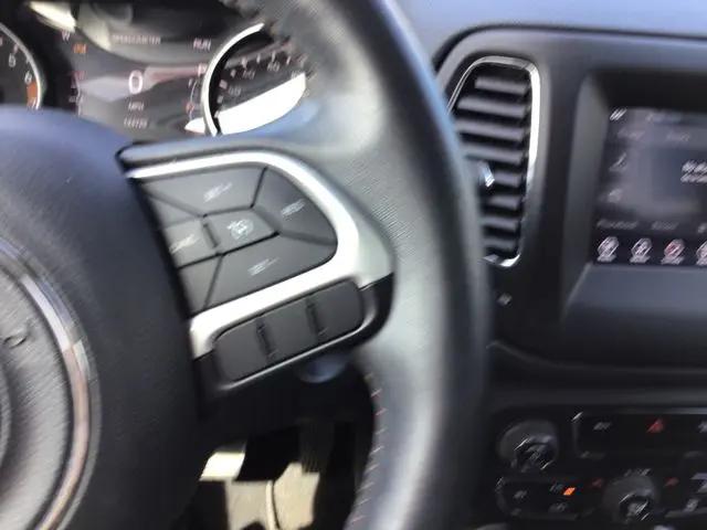 2018 Jeep Compass Latitude FWD