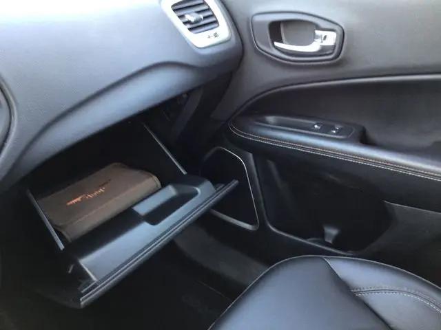 2018 Jeep Compass Latitude FWD