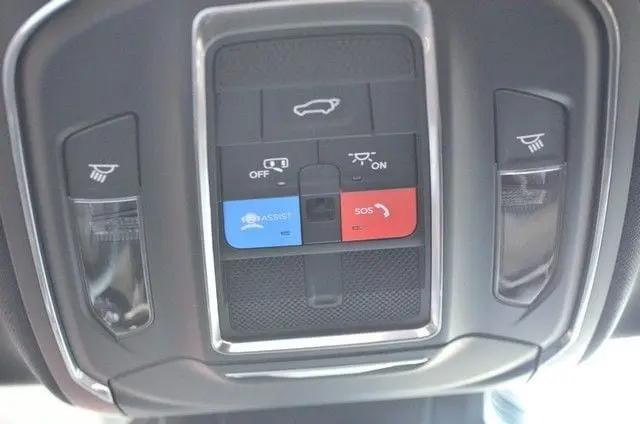 2026 Jeep Cherokee Limited 4x4