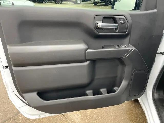 2025 GMC Sierra 1500 4WD Regular Cab Long Box Pro