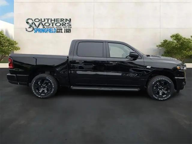 2026 Ram 1500 Express Crew Cab 4x4 5'7" Box