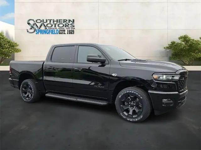 2026 Ram 1500 Express Crew Cab 4x4 5'7" Box