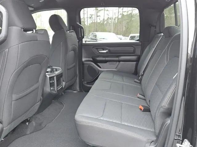 2026 Ram 1500 Express Crew Cab 4x4 5'7" Box