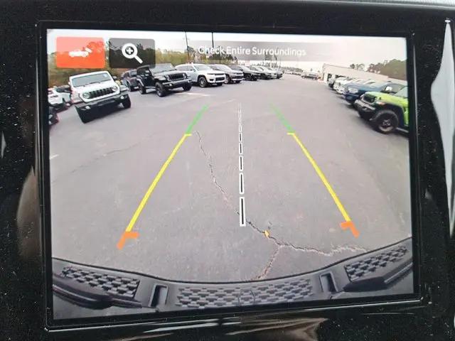 2026 Ram 1500 Express Crew Cab 4x4 5'7" Box