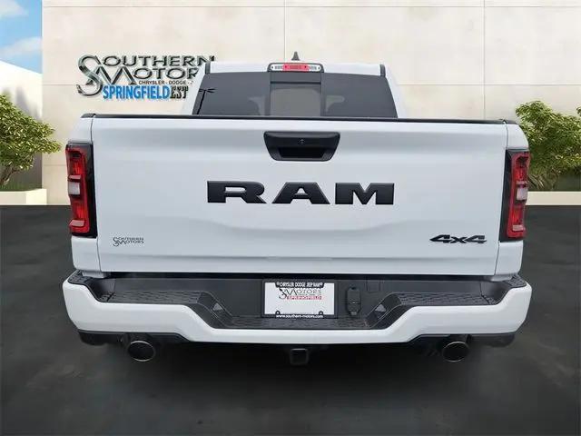 2026 Ram 1500 Express Crew Cab 4x4 5'7" Box