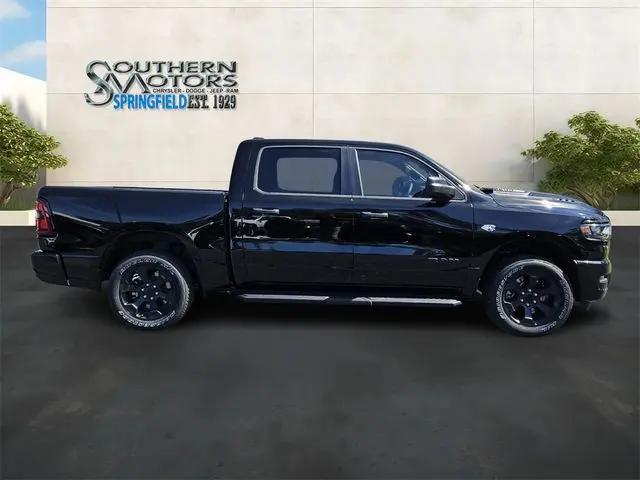 2026 Ram 1500 Express Crew Cab 4x4 5'7" Box