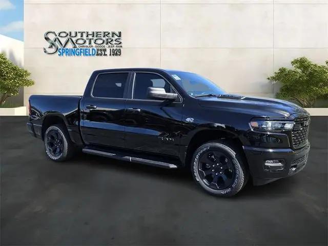 2026 Ram 1500 Express Crew Cab 4x4 5'7" Box