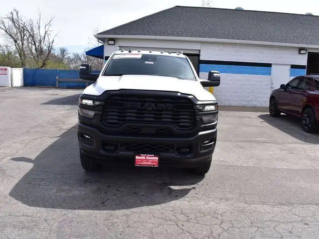 2026 Ram 2500 Tradesman Crew Cab 4x4 64 Box