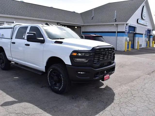 2026 Ram 2500 Tradesman Crew Cab 4x4 64 Box