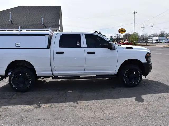 2026 Ram 2500 Tradesman Crew Cab 4x4 64 Box