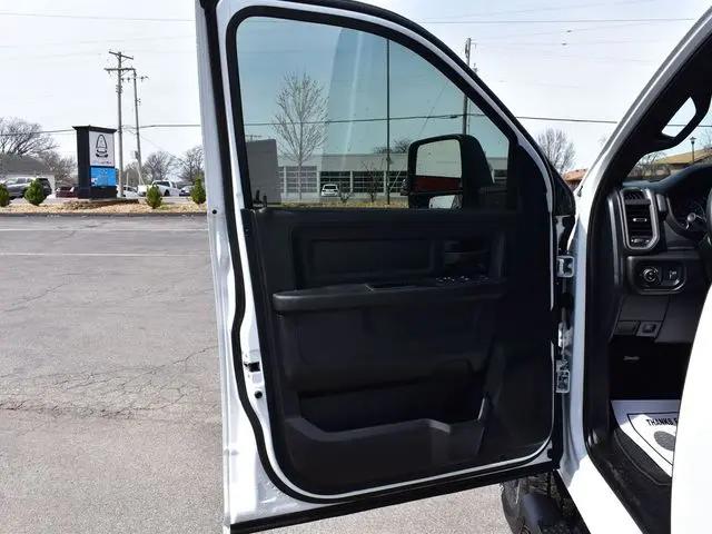 2026 Ram 2500 Tradesman Crew Cab 4x4 64 Box