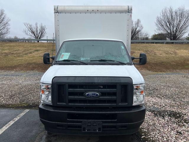 2025 Ford E-350 Cutaway Base
