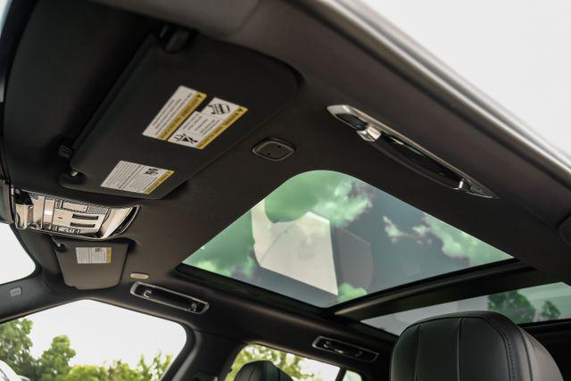 2026 Land Rover Range Rover P400 SE