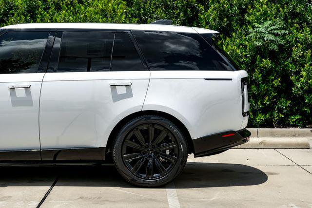 2026 Land Rover Range Rover P400 SE