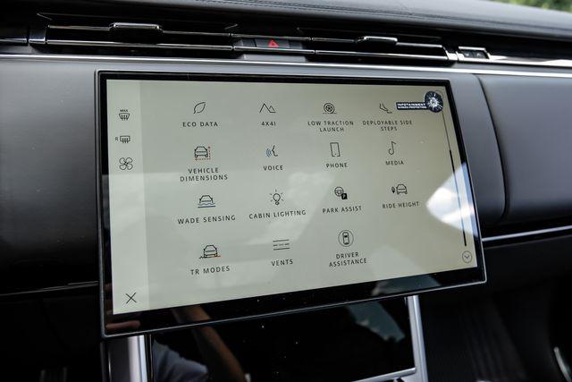 2026 Land Rover Range Rover P400 SE