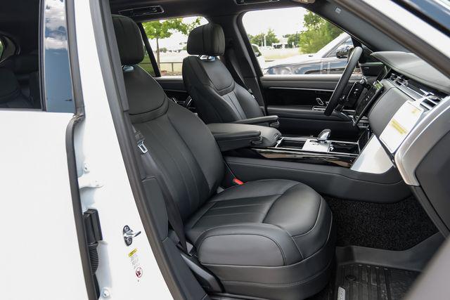 2026 Land Rover Range Rover P400 SE