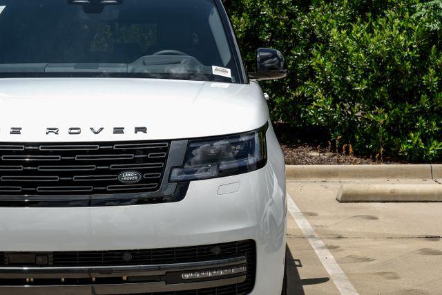 2026 Land Rover Range Rover P400 SE