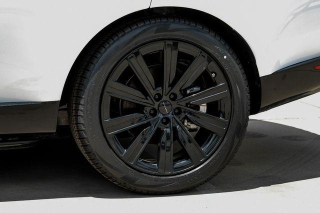 2026 Land Rover Range Rover P400 SE
