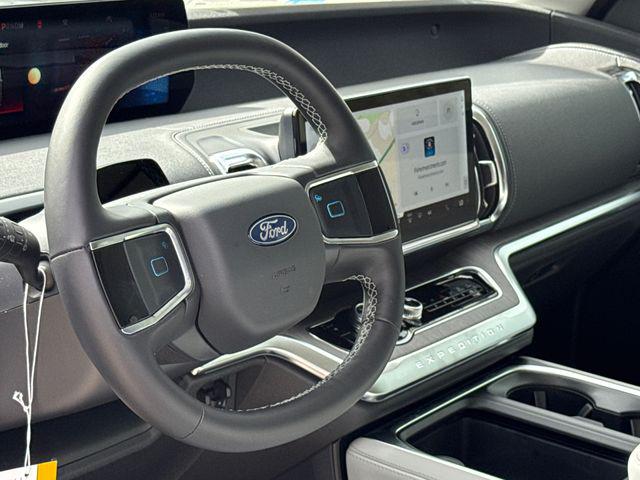 2026 Ford Expedition Max Platinum MAX