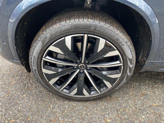2026 Volvo XC90 Ultra, B6 AWD Gas (mild hybrid), Gasoline, Bright, 7 Seats