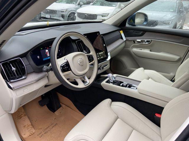 2026 Volvo XC90 Ultra, B6 AWD Gas (mild hybrid), Gasoline, Bright, 7 Seats