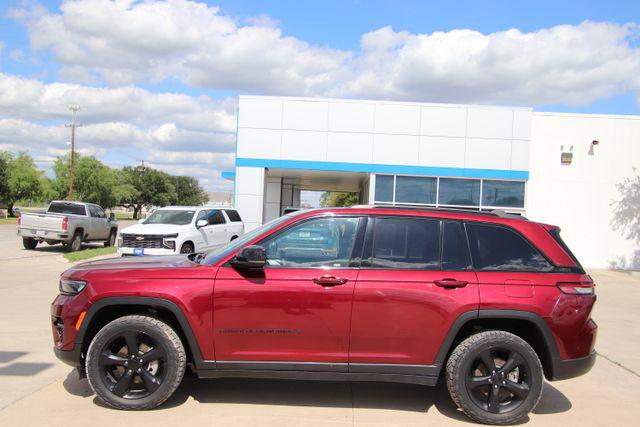2023 Jeep Grand Cherokee Altitude 4x4